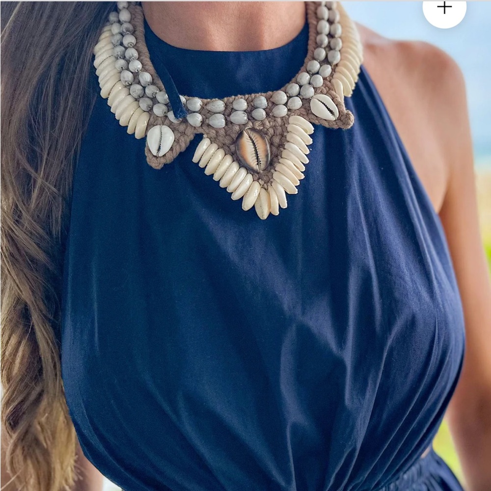Twine and Twig Cowrie collar necklace edition 10